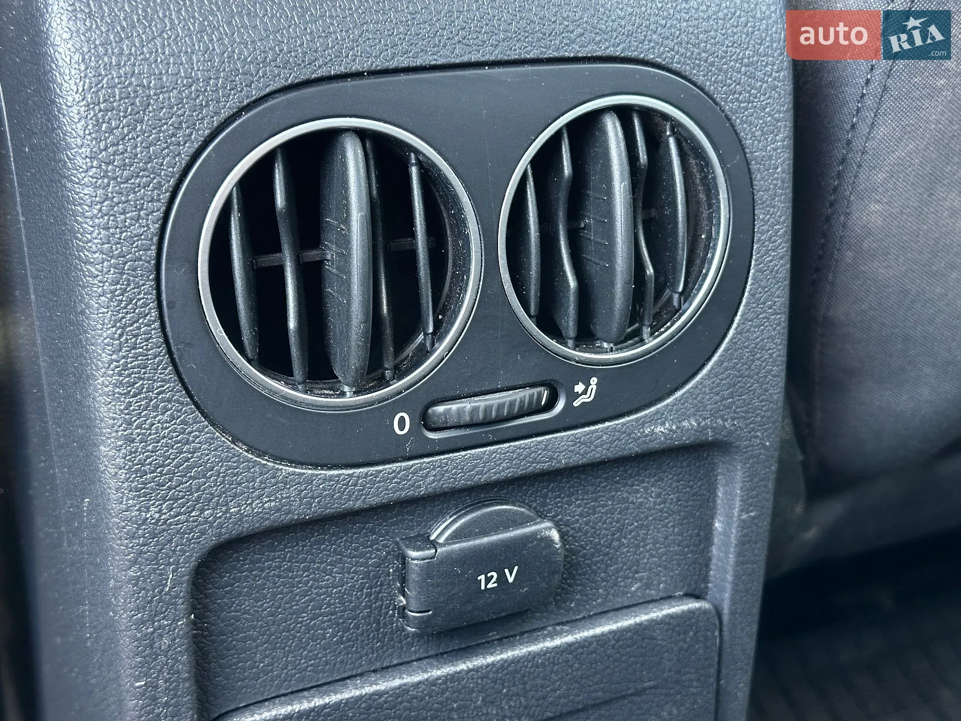 2013 Volkswagen Golf Plus - мініатюра 39