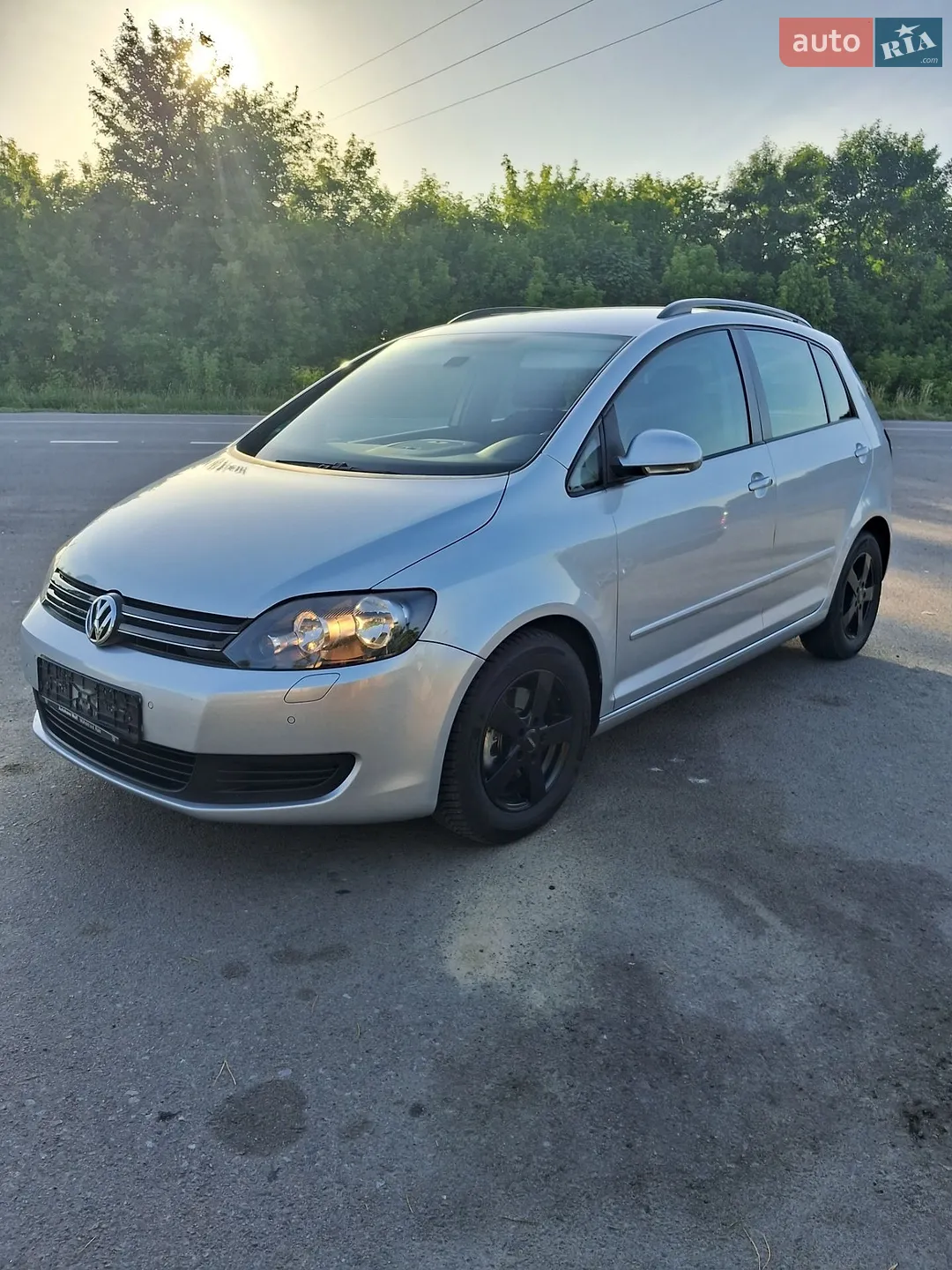 2010 Volkswagen Golf Plus - фото 1