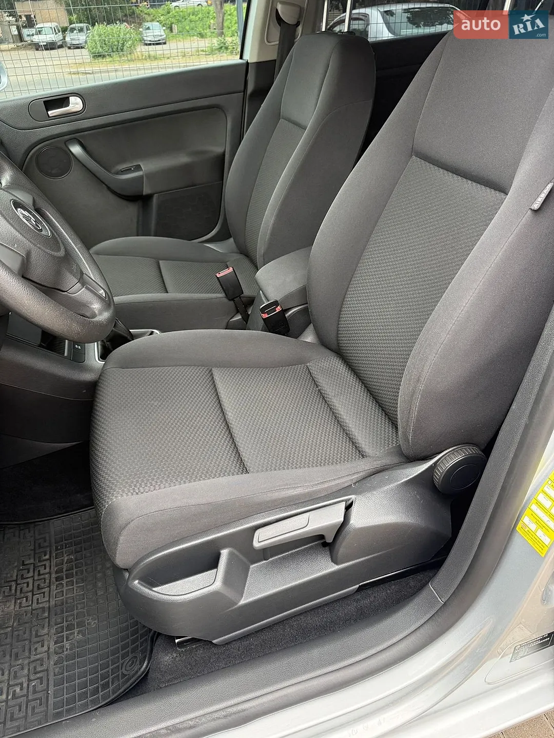 2010 Volkswagen Golf Plus - мініатюра 12