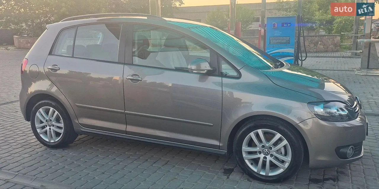 2010 Volkswagen Golf Plus - мініатюра 15
