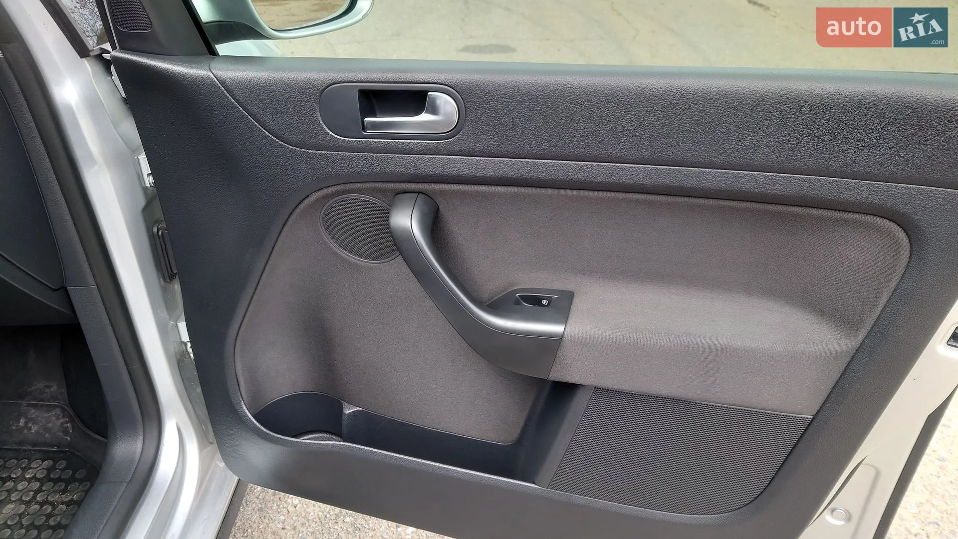 2011 Volkswagen Golf Plus - мініатюра 18