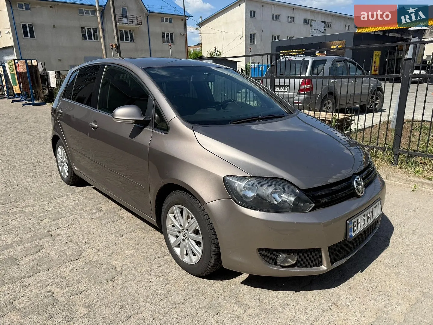 2010 Volkswagen Golf Plus - фото 1