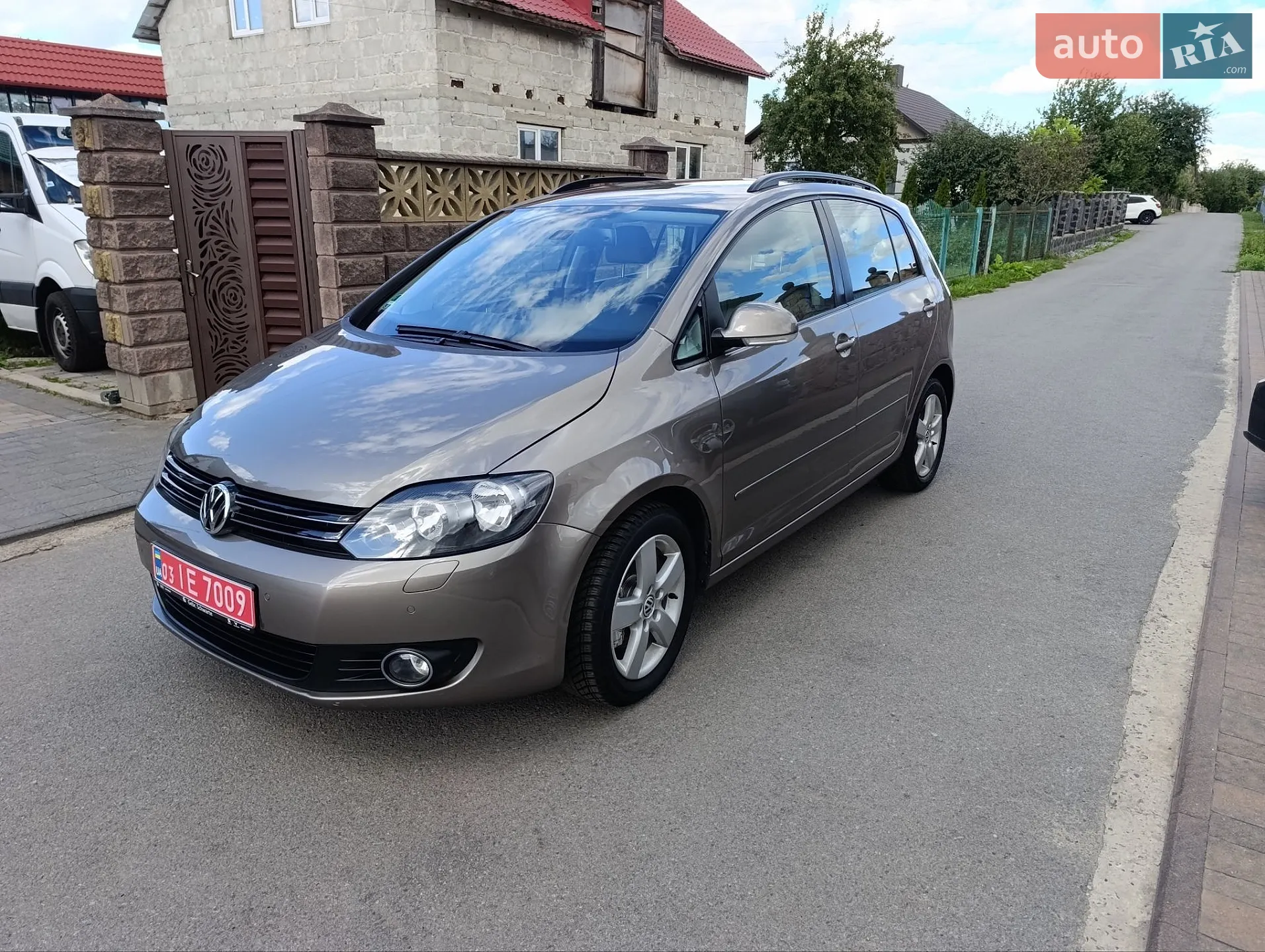 2010 Volkswagen Golf Plus - мініатюра 3
