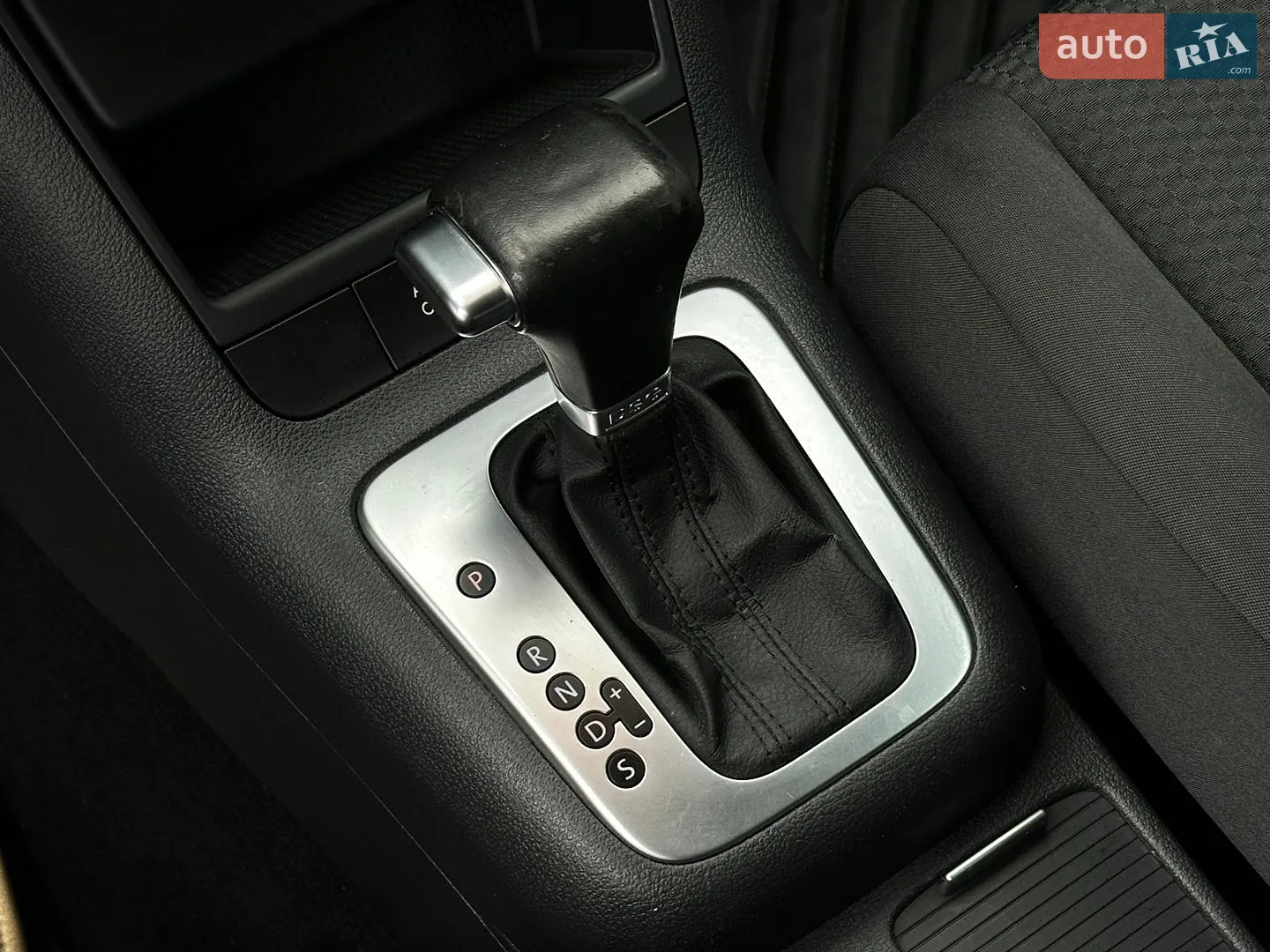 2010 Volkswagen Golf Plus - мініатюра 30