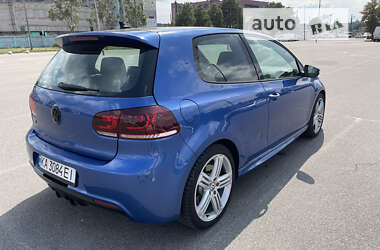 Хэтчбек Volkswagen Golf R 2012 в Киеве