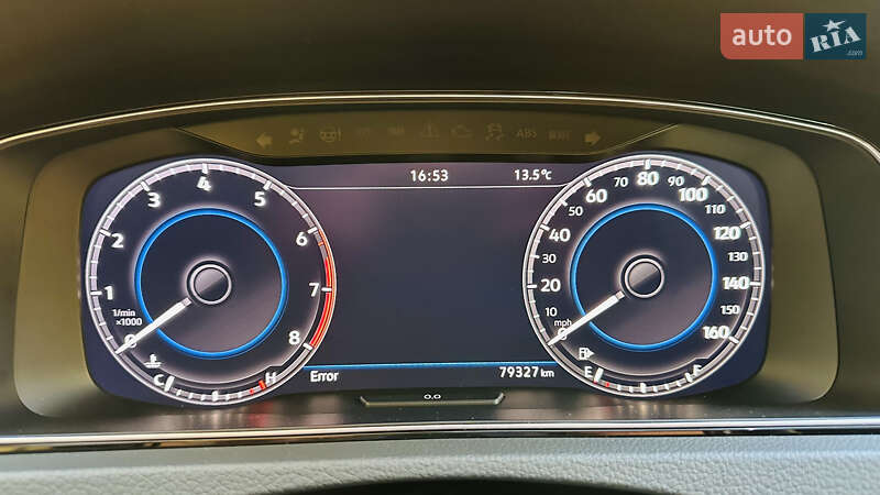 Хэтчбек Volkswagen Golf R 2017 в Луцке