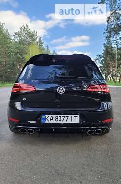 Хетчбек Volkswagen Golf R 2016 в Києві