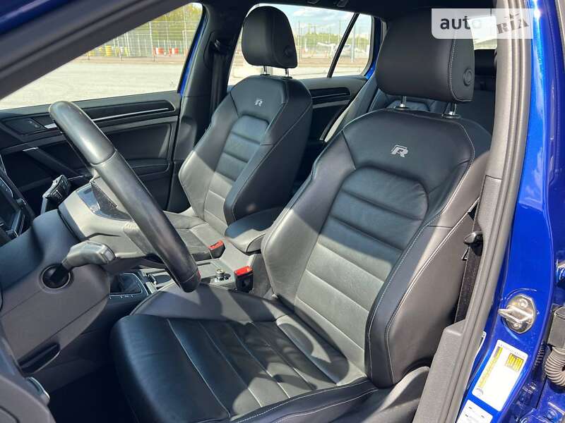 Хетчбек Volkswagen Golf R 2016 в Львові фото 20 Хетчбек Volkswagen Golf R 2016 в Львові