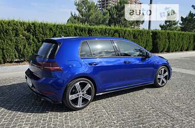 Хэтчбек Volkswagen Golf R 2019 в Днепре