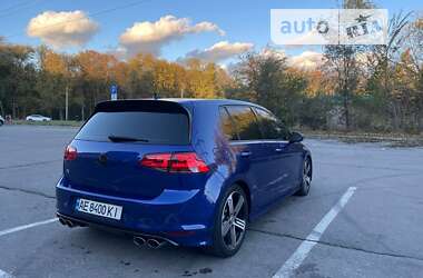 Хетчбек Volkswagen Golf R 2016 в Дніпрі