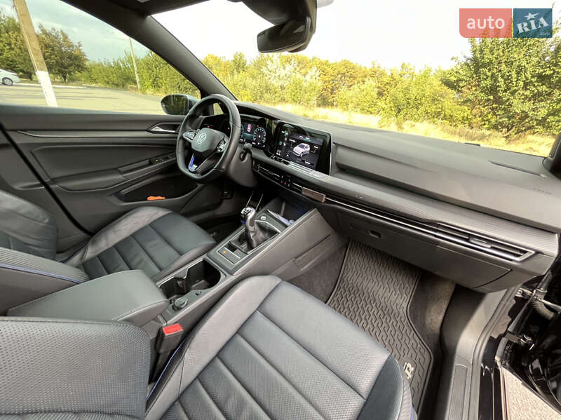 Хэтчбек Volkswagen Golf R 2022 в Днепре