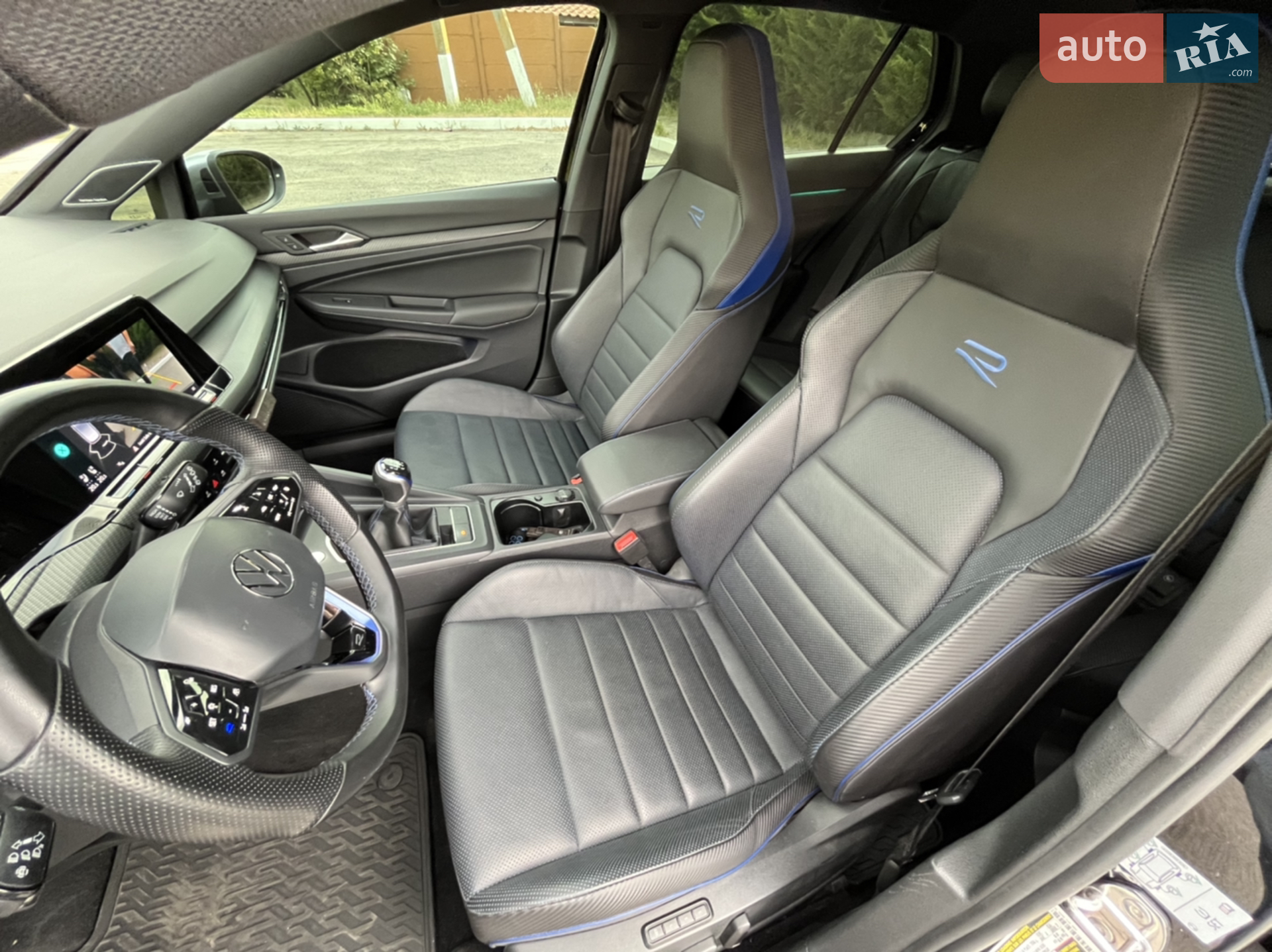 2022 Volkswagen Golf R - мініатюра 13