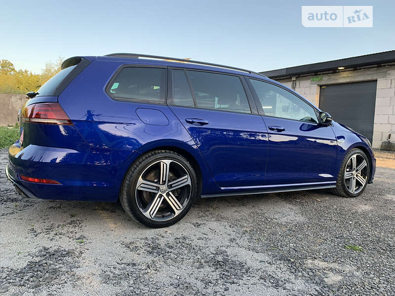 Універсал Volkswagen Golf R 2019 в Ковелі