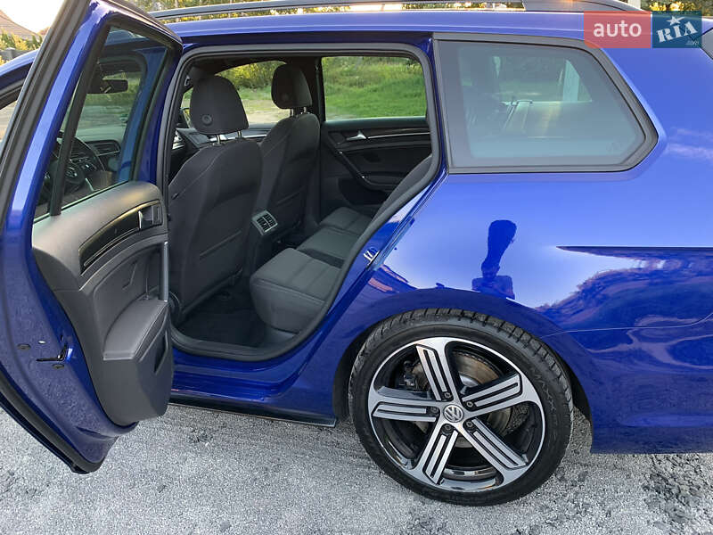 Універсал Volkswagen Golf R 2019 в Ковелі