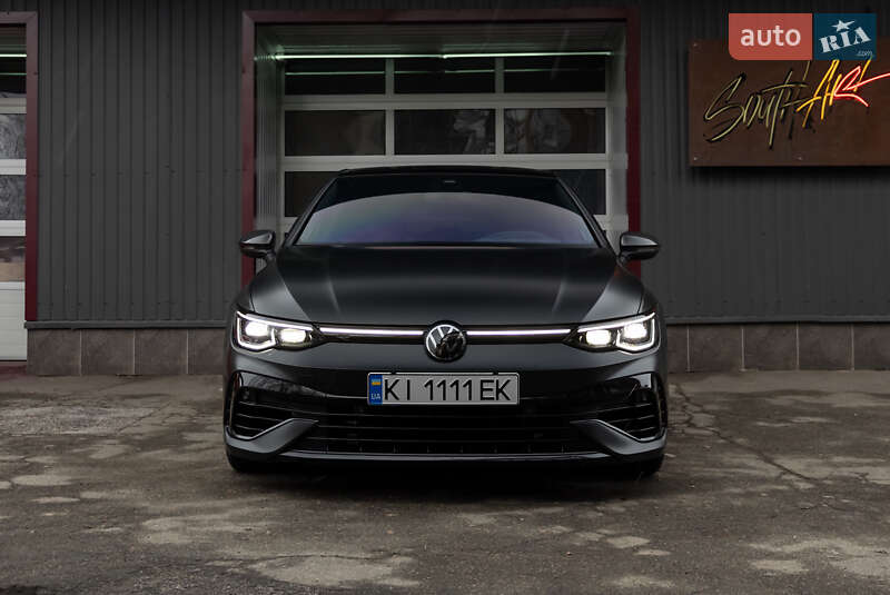 Хетчбек Volkswagen Golf R 2021 в Києві