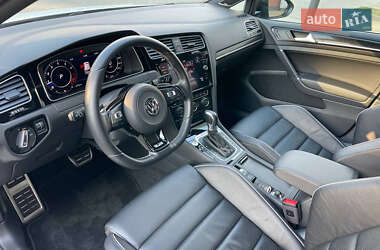 Хетчбек Volkswagen Golf R 2018 в 