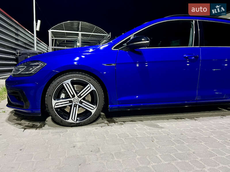 Універсал Volkswagen Golf R 2019 в 