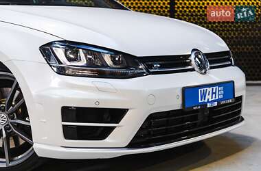 Хетчбек Volkswagen Golf R 2017 в 