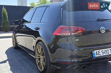 Хетчбек Volkswagen Golf R 2016 в 