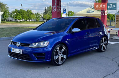Хетчбек Volkswagen Golf R 2015 в Києві
