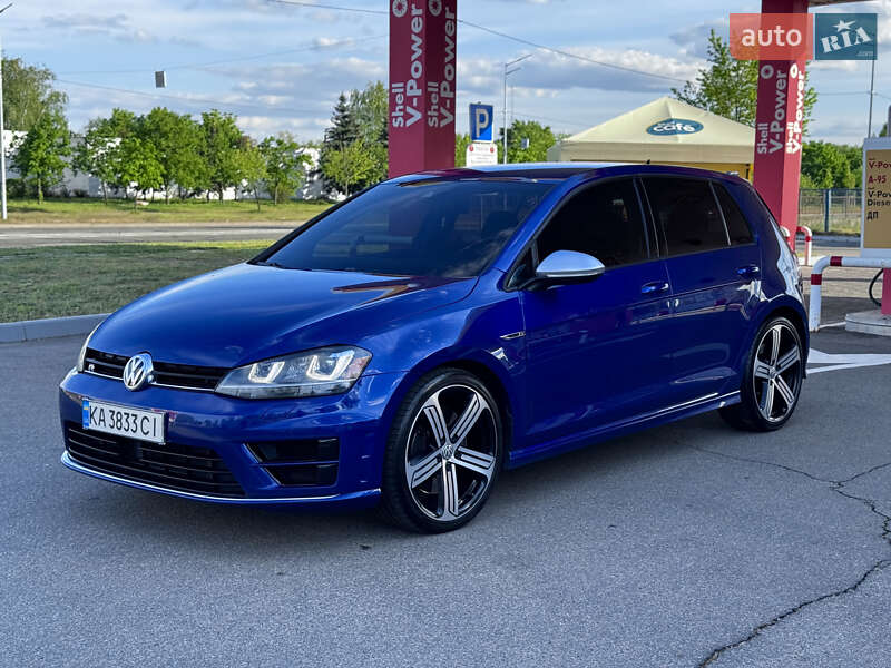 Volkswagen Golf R 2015