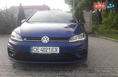 Хетчбек Volkswagen Golf R 2018 в Чернівцях