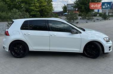 Хетчбек Volkswagen Golf R 2017 в 