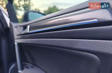Хэтчбек Volkswagen Golf R 2019 в 