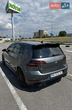 Хэтчбек Volkswagen Golf R 2019 в 