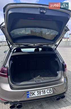Хетчбек Volkswagen Golf R 2014 в 