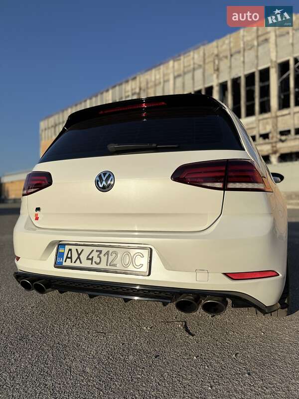 Хэтчбек Volkswagen Golf R 2018 в Харькове