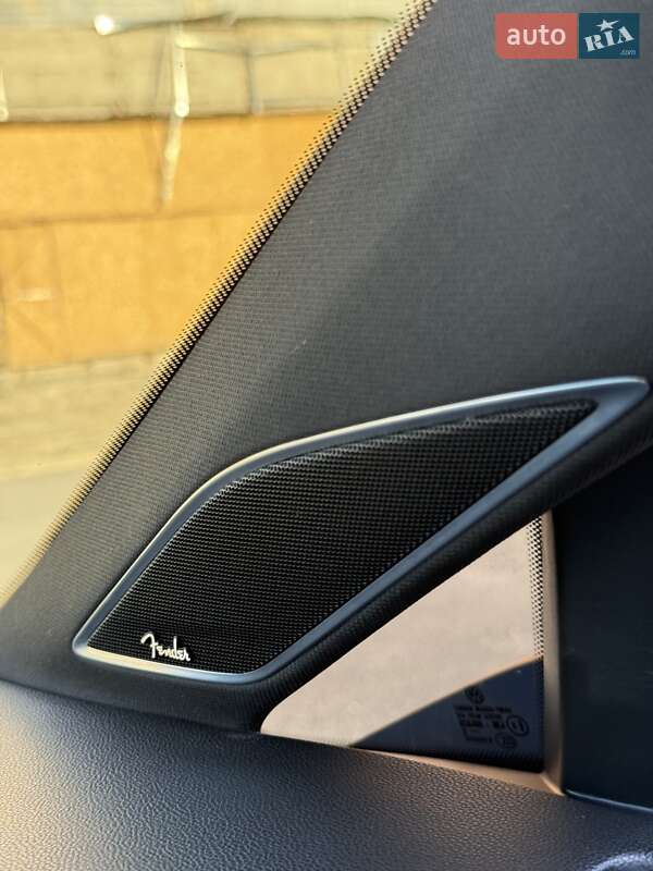 Хэтчбек Volkswagen Golf R 2018 в Харькове