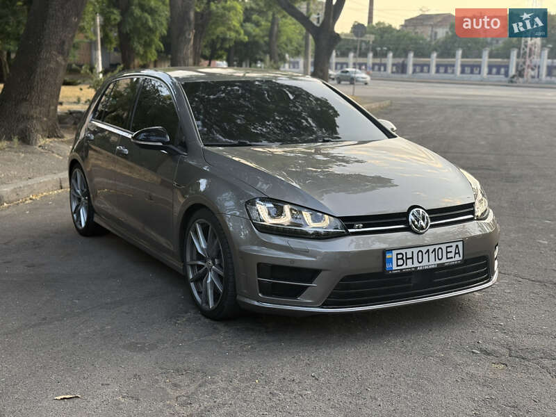 Хэтчбек Volkswagen Golf R 2016 в Одессе