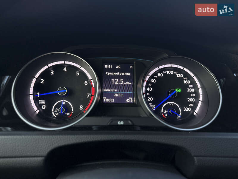 Хэтчбек Volkswagen Golf R 2016 в Одессе