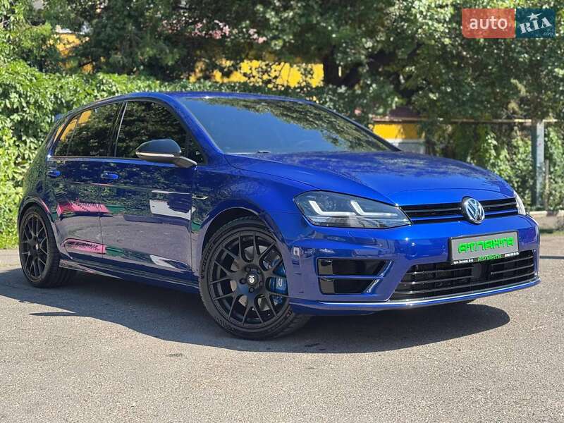 Хэтчбек Volkswagen Golf R 2017 в Одессе