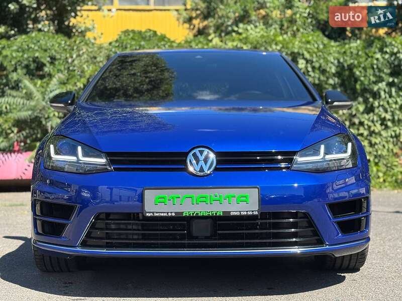Хэтчбек Volkswagen Golf R 2017 в Одессе
