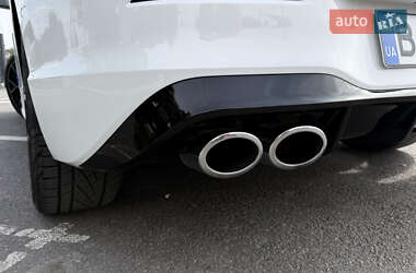 Хэтчбек Volkswagen Golf R 2024 в 