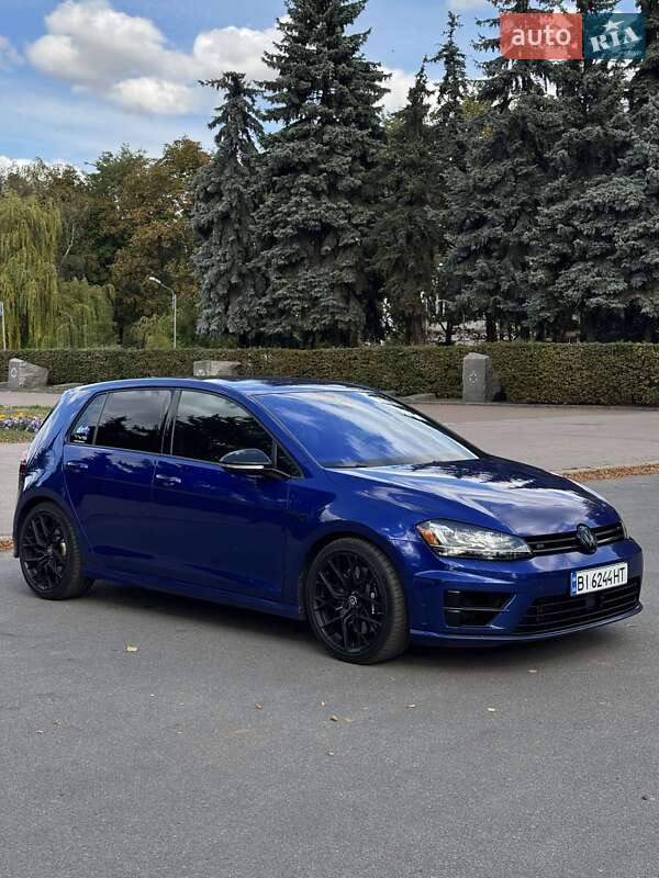 Хетчбек Volkswagen Golf R 2016 в Полтаві