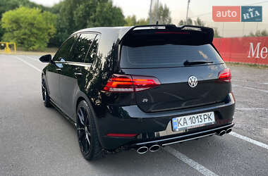 Хэтчбек Volkswagen Golf R 2019 в 