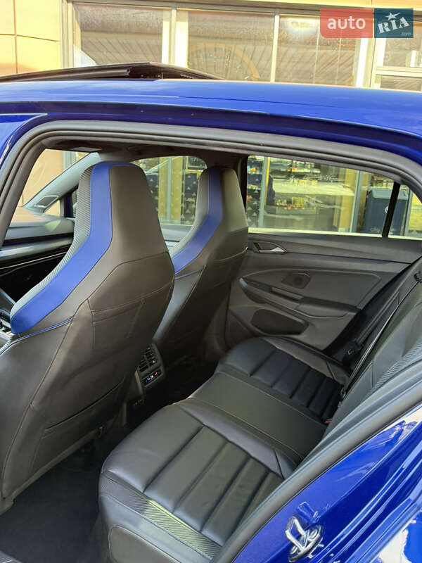 Хетчбек Volkswagen Golf R 2022 в Дніпрі фото 23 Хетчбек Volkswagen Golf R 2022 в Дніпрі