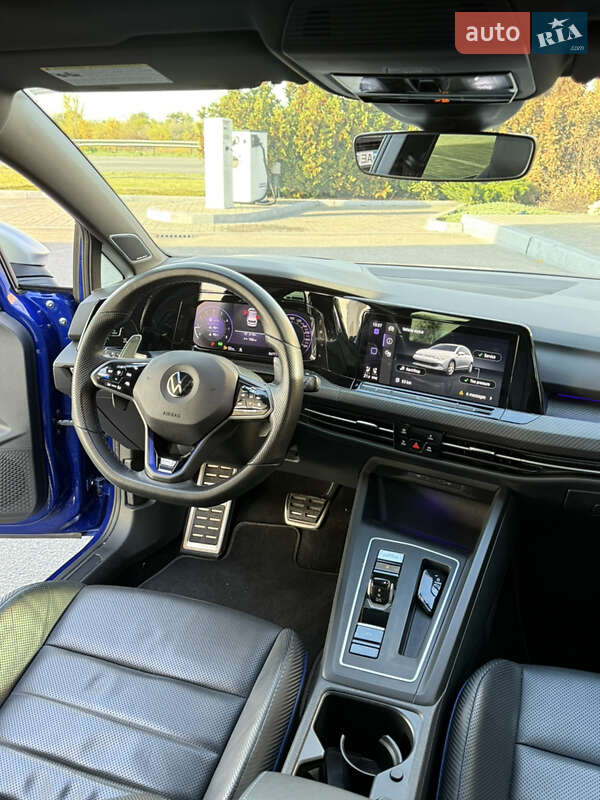 Хетчбек Volkswagen Golf R 2022 в Дніпрі фото 26 Хетчбек Volkswagen Golf R 2022 в Дніпрі