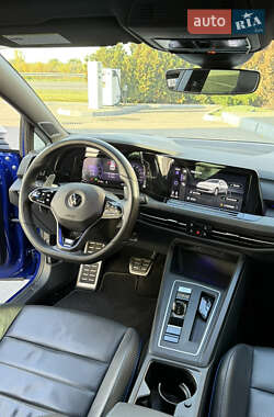 Хэтчбек Volkswagen Golf R 2022 в 