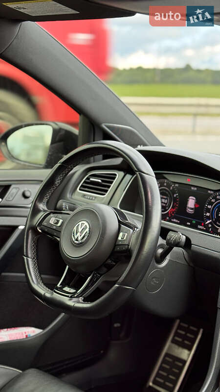 Хетчбек Volkswagen Golf R 2019 в Львові фото 5 Хетчбек Volkswagen Golf R 2019 в Львові