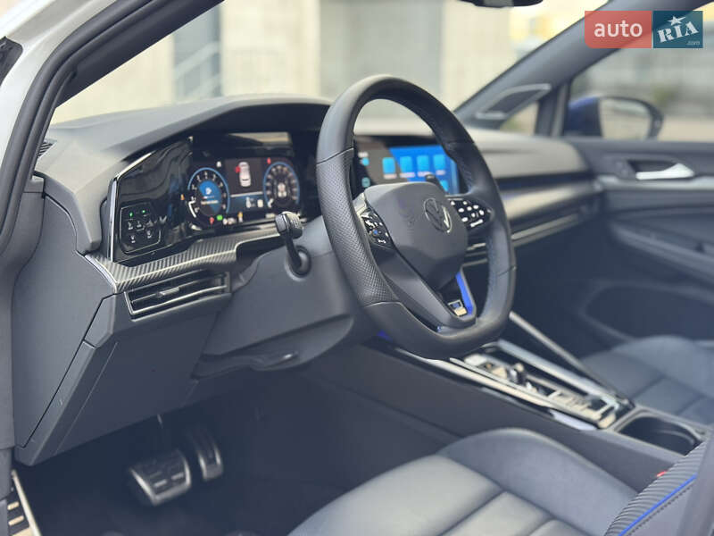 Хетчбек Volkswagen Golf R 2023 в Києві
