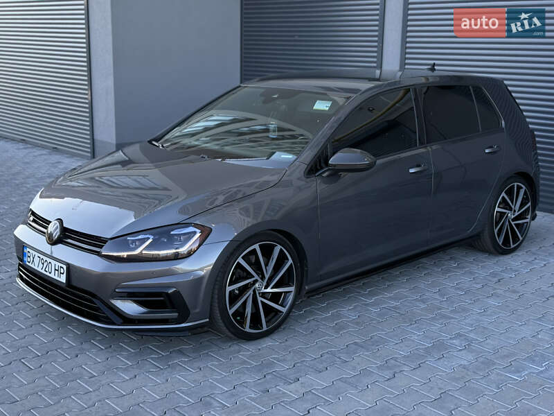 Хэтчбек Volkswagen Golf R 2017 в Хмельницком фото 22 Хэтчбек Volkswagen Golf R 2017 в Хмельницком