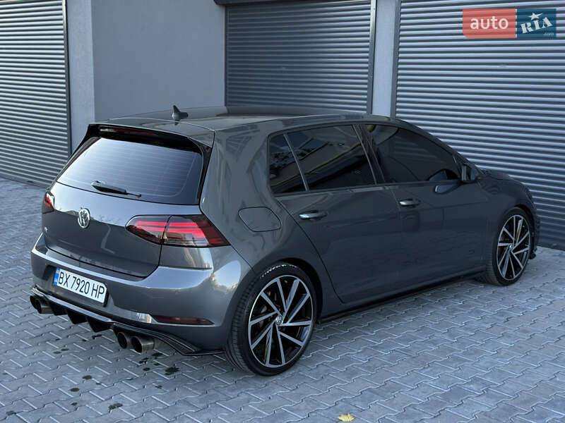 Хэтчбек Volkswagen Golf R 2017 в Хмельницком фото 40 Хэтчбек Volkswagen Golf R 2017 в Хмельницком