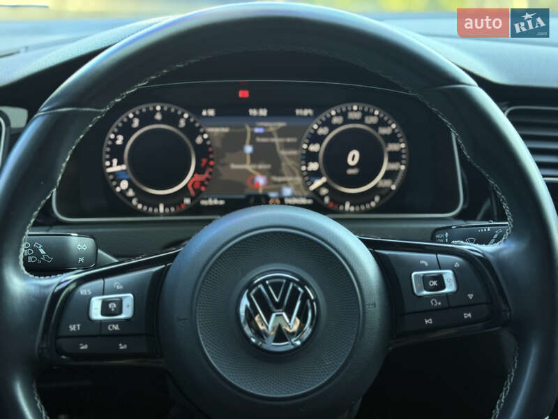 Хэтчбек Volkswagen Golf R 2017 в Хмельницком фото 83 Хэтчбек Volkswagen Golf R 2017 в Хмельницком