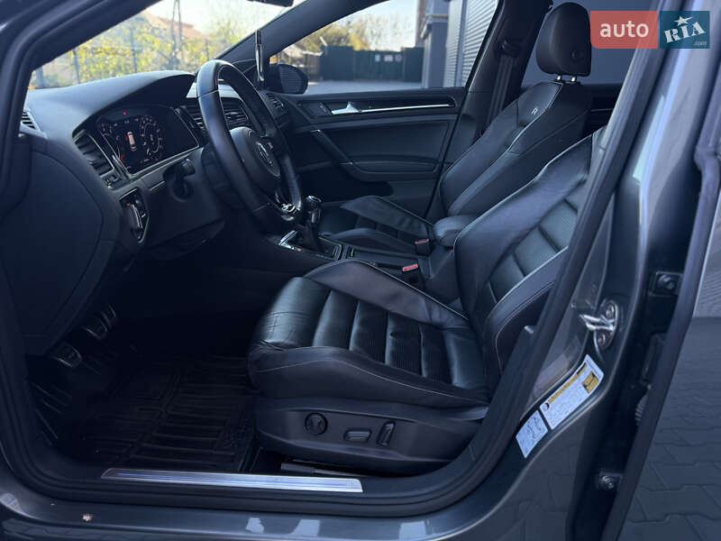 Хэтчбек Volkswagen Golf R 2017 в Хмельницком фото 93 Хэтчбек Volkswagen Golf R 2017 в Хмельницком