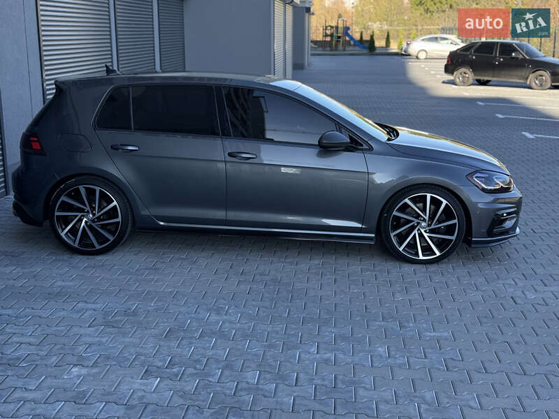Хэтчбек Volkswagen Golf R 2017 в Хмельницком фото 112 Хэтчбек Volkswagen Golf R 2017 в Хмельницком
