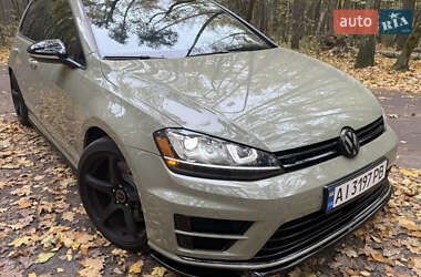 Хетчбек Volkswagen Golf R 2017 в  фото 5 Хетчбек Volkswagen Golf R 2017 в